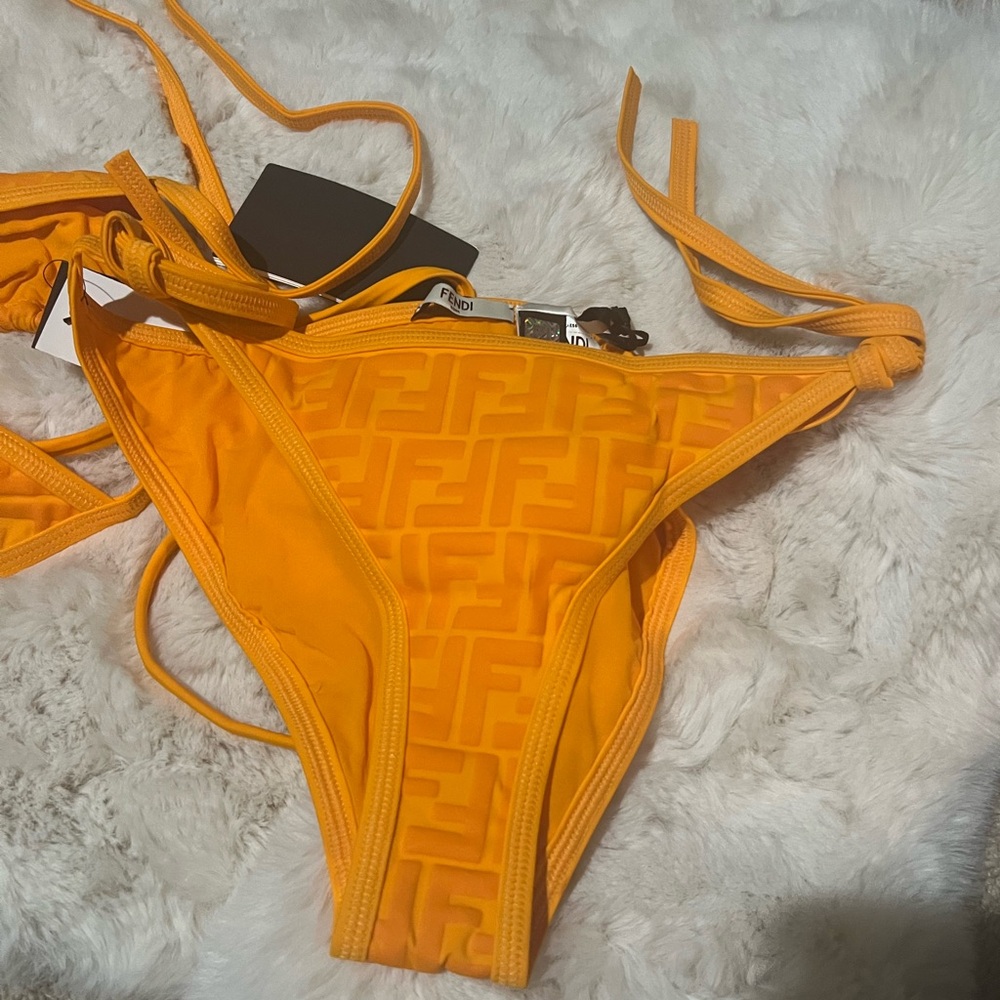 New Fendi FF embossed monogram forever Fendi Orange Triangle Bikini Set - Picture 10 of 11